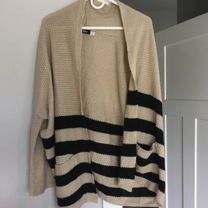 BDG Sweater